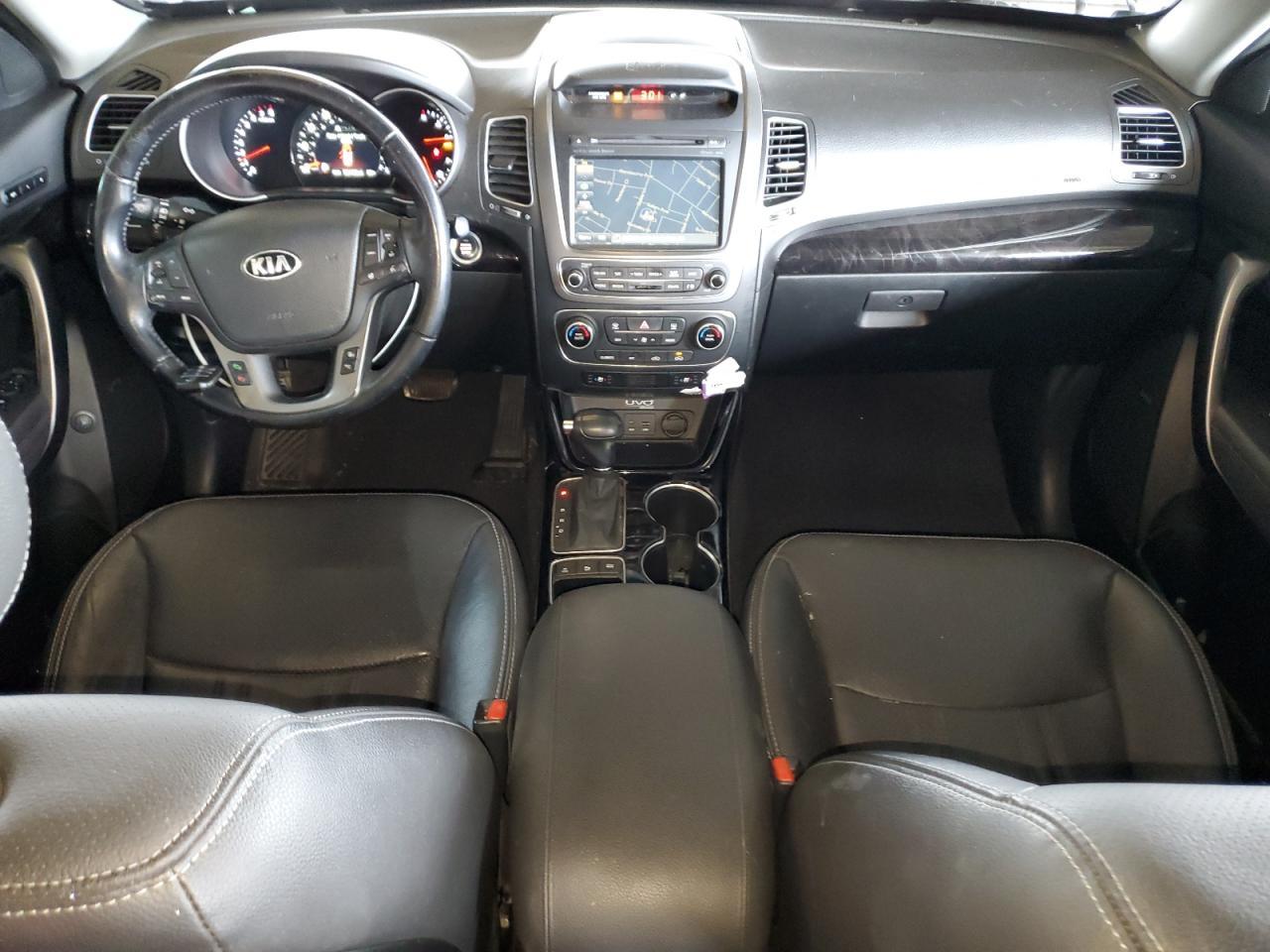 2015 KIA SORENTO