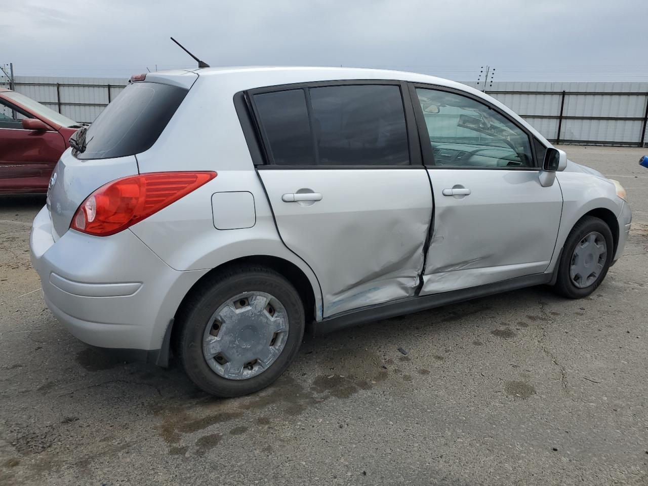 2012 NISSAN VERSA