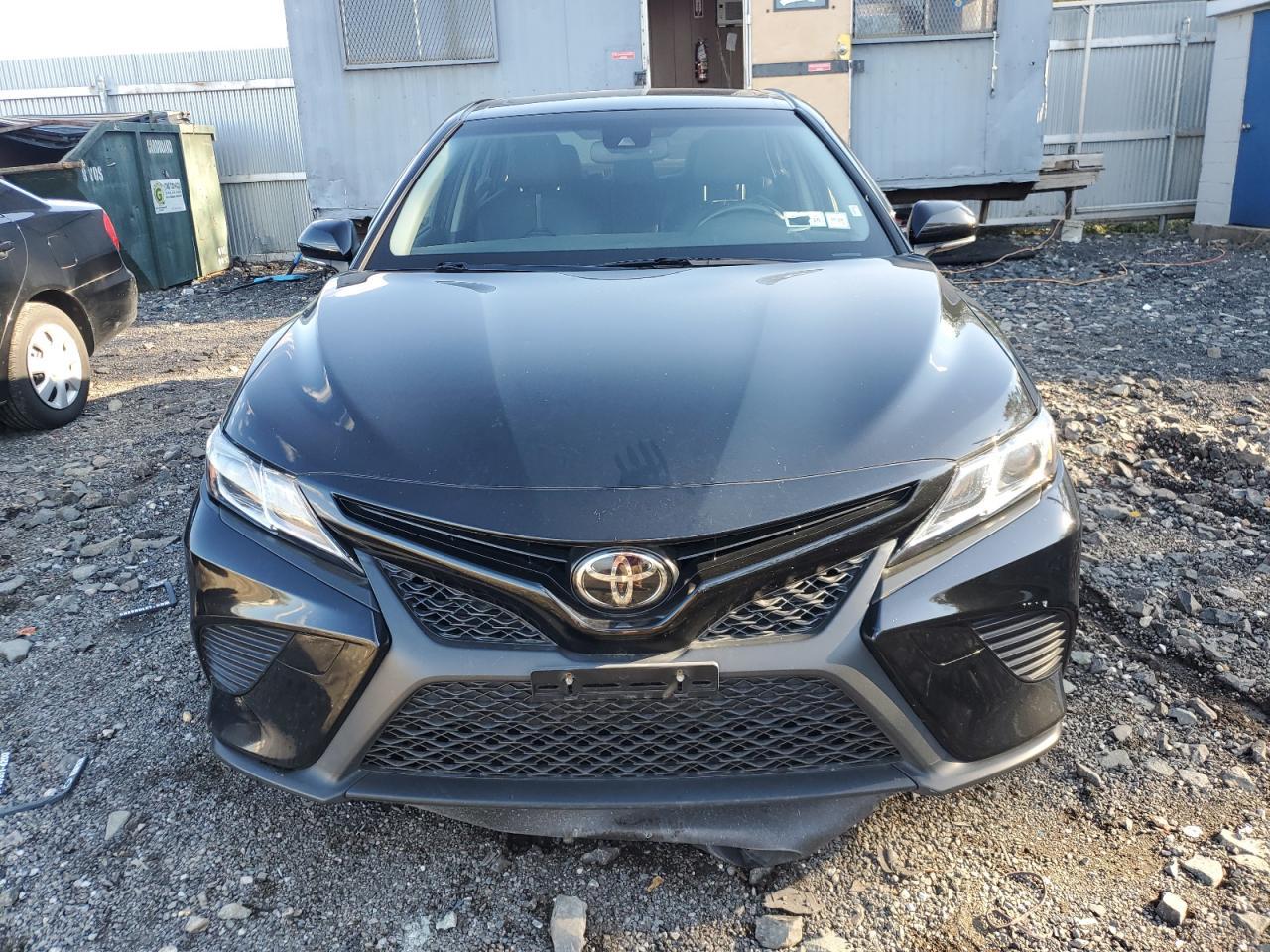 2018 TOYOTA CAMRY