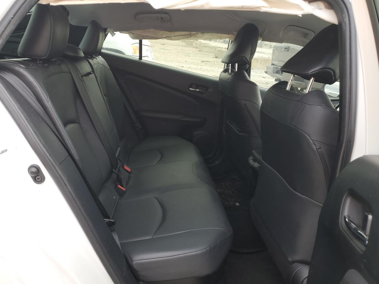 2021 TOYOTA PRIUS
