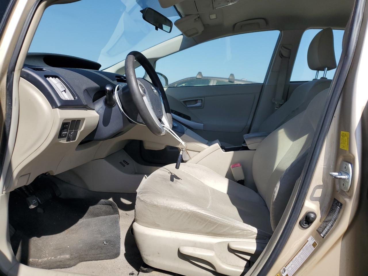 2010 TOYOTA PRIUS