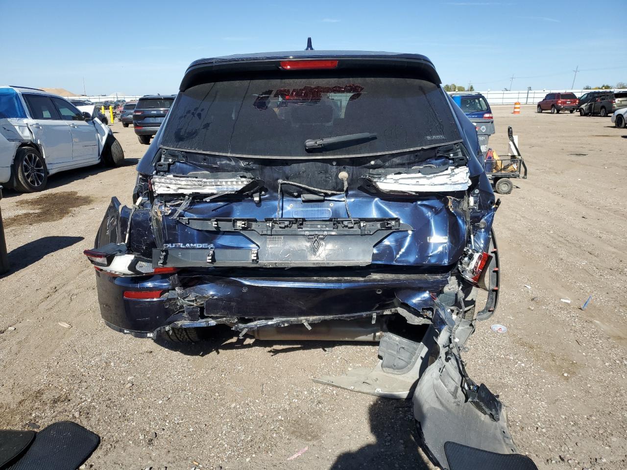 2023 MITSUBISHI outlander
