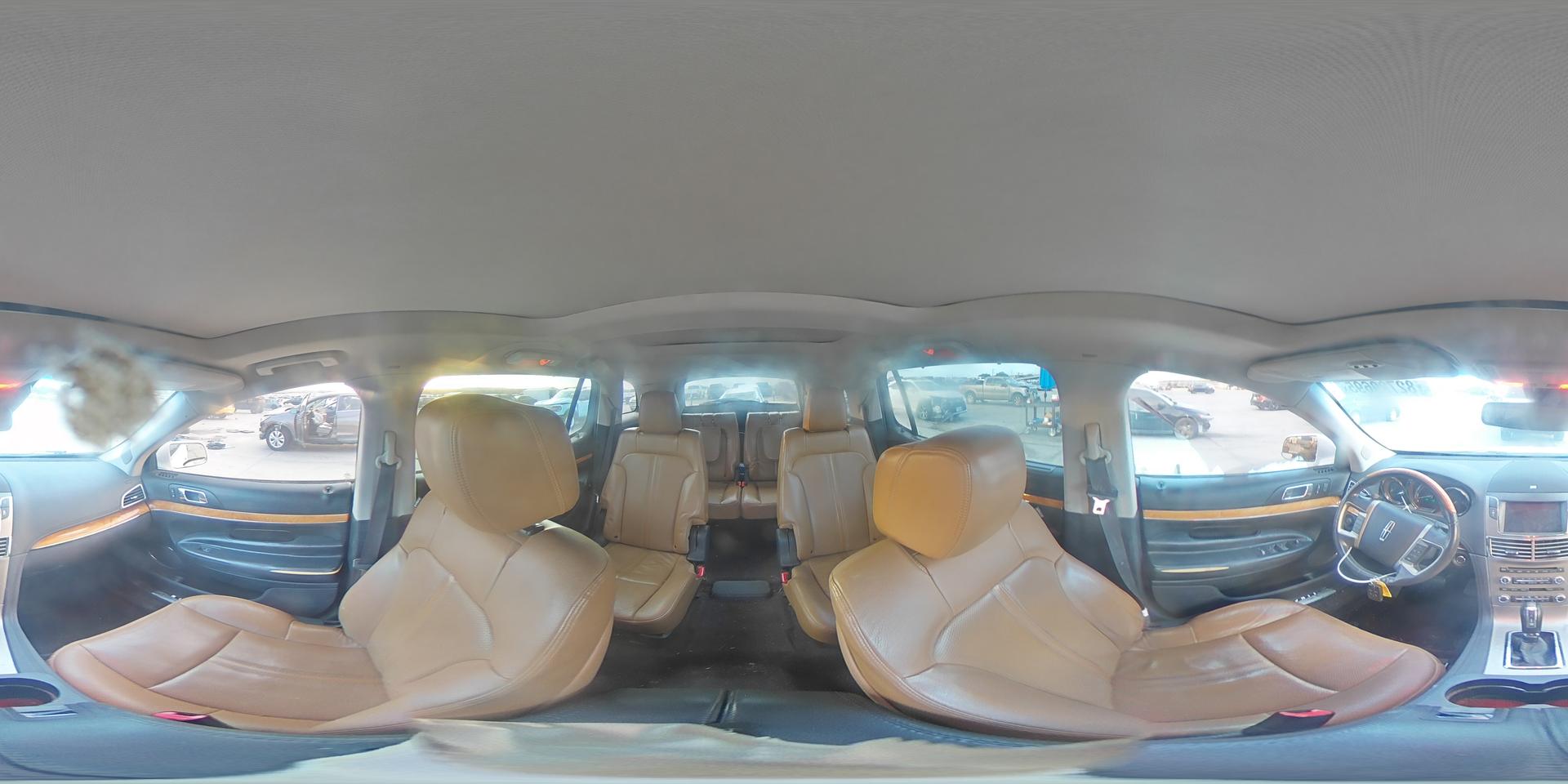 2011 LINCOLN MKT