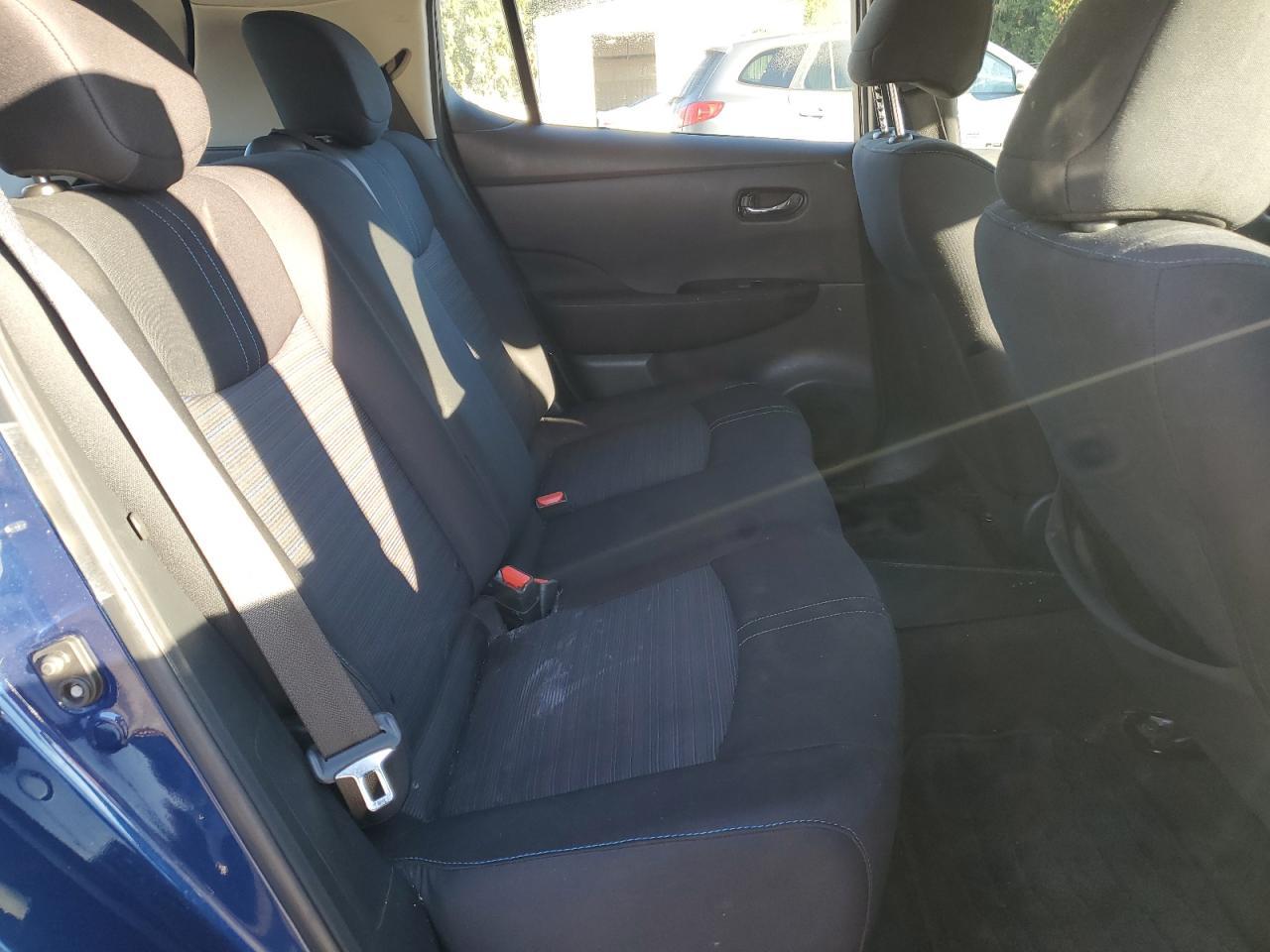 2019 NISSAN LEAF