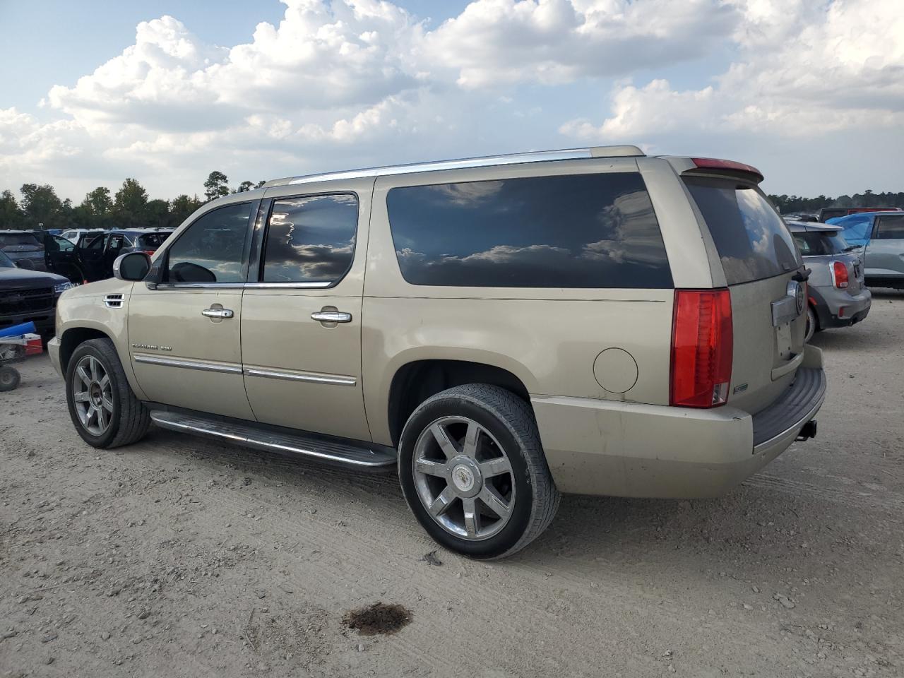 2018 CADILLAC Escalade ESV