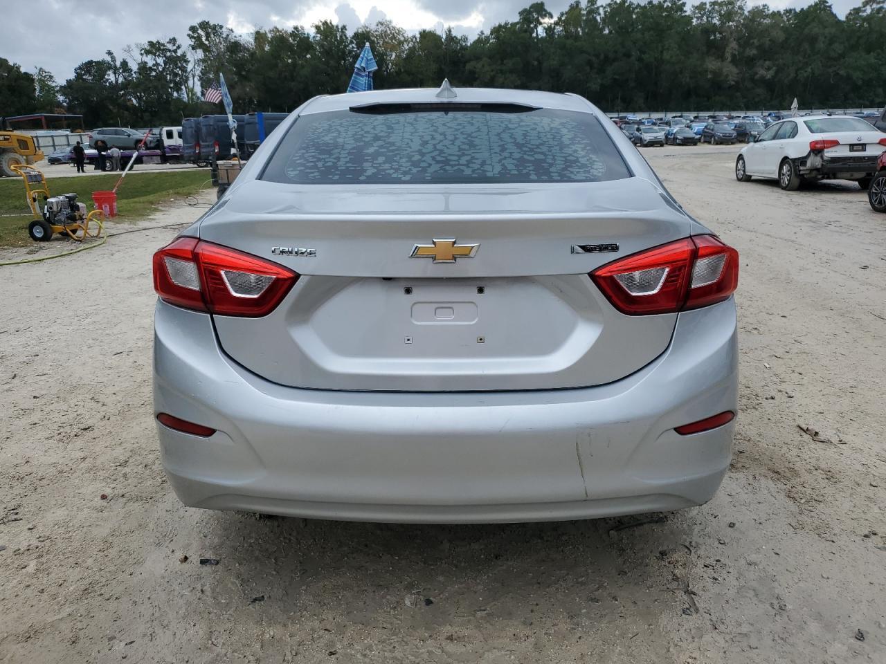 2017 CHEVROLET CRUZE