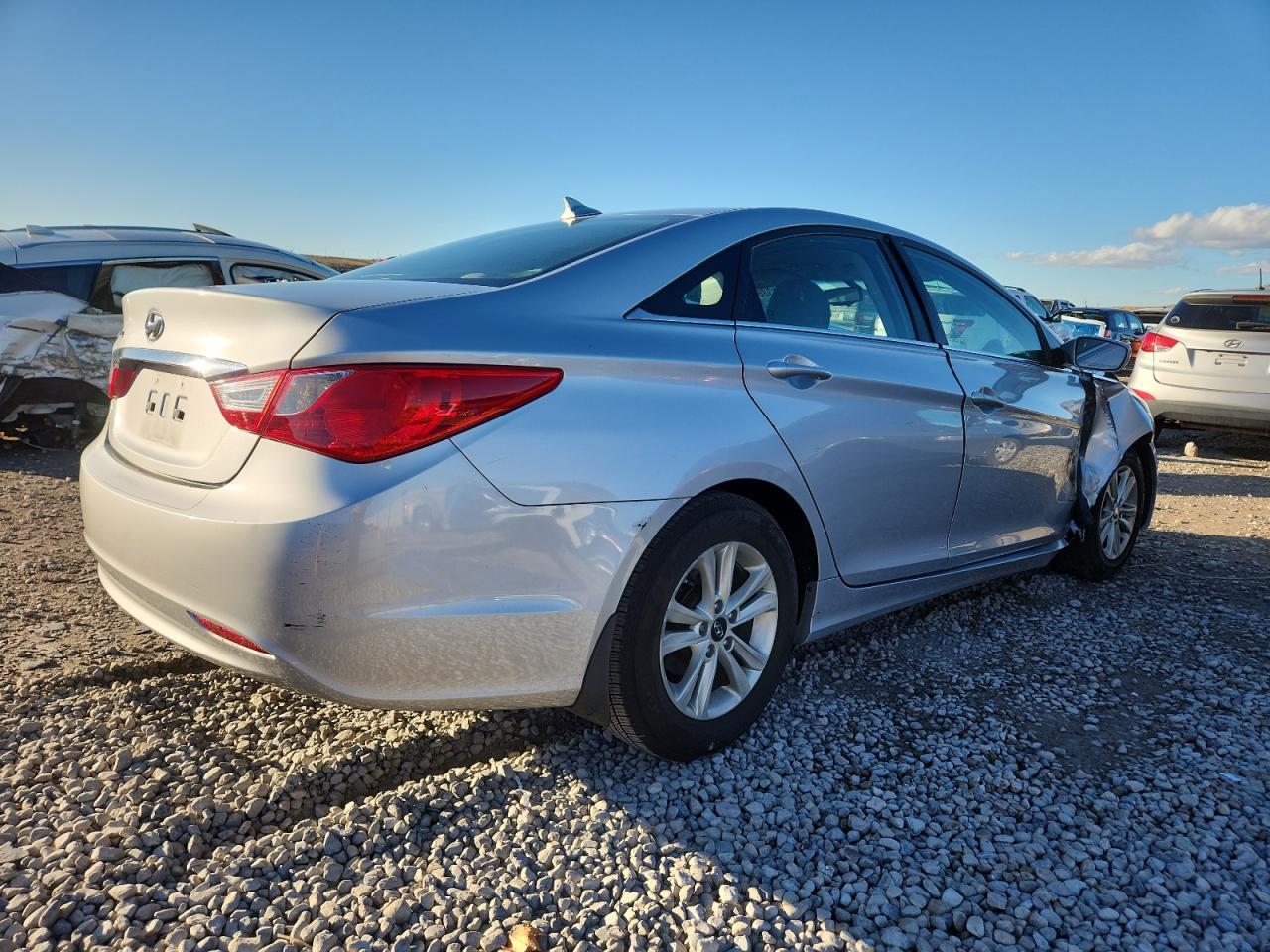 2013 HYUNDAI SONATA
