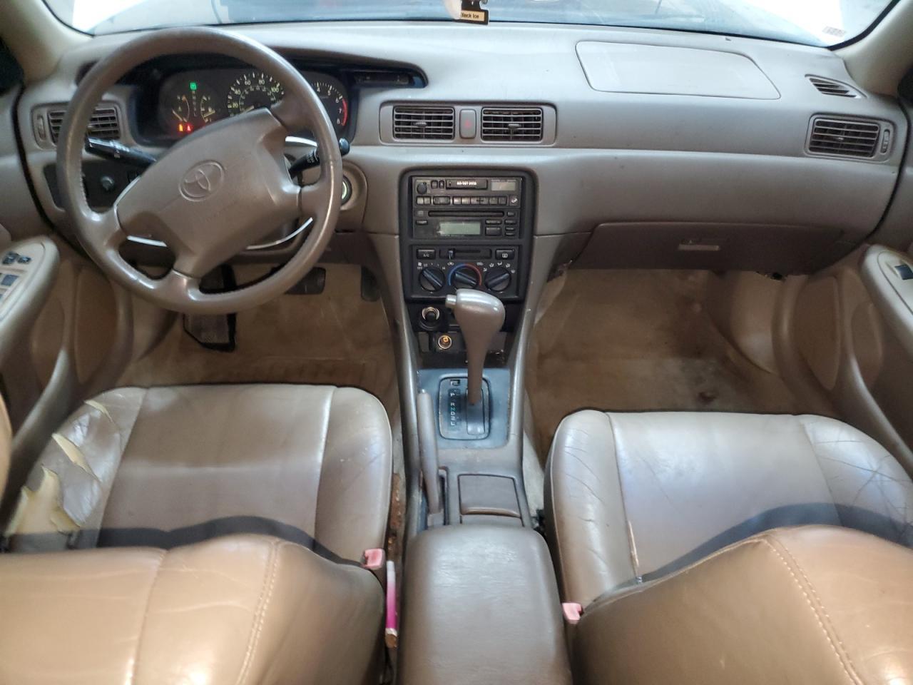 1997 TOYOTA CAMRY