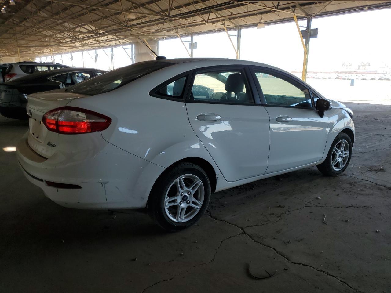 2018 FORD Fiesta