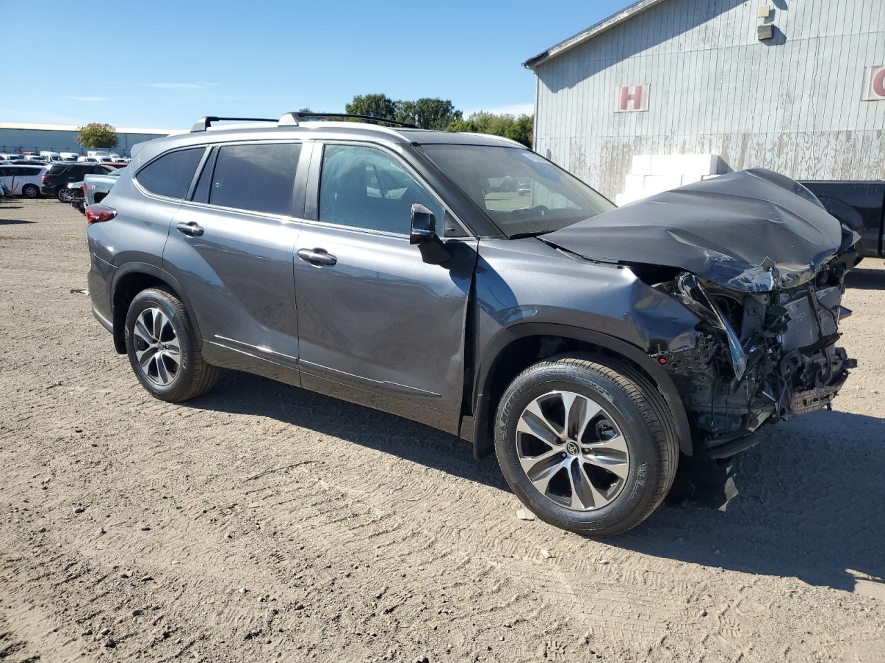 2023 TOYOTA HIGHLANDER