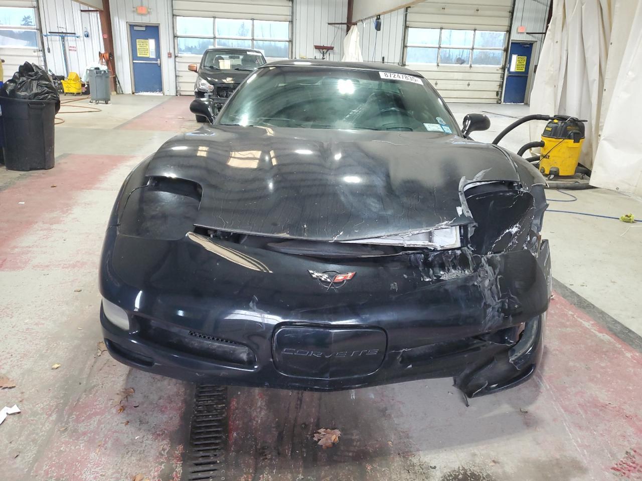 2004 CHEVROLET CORVETTE
