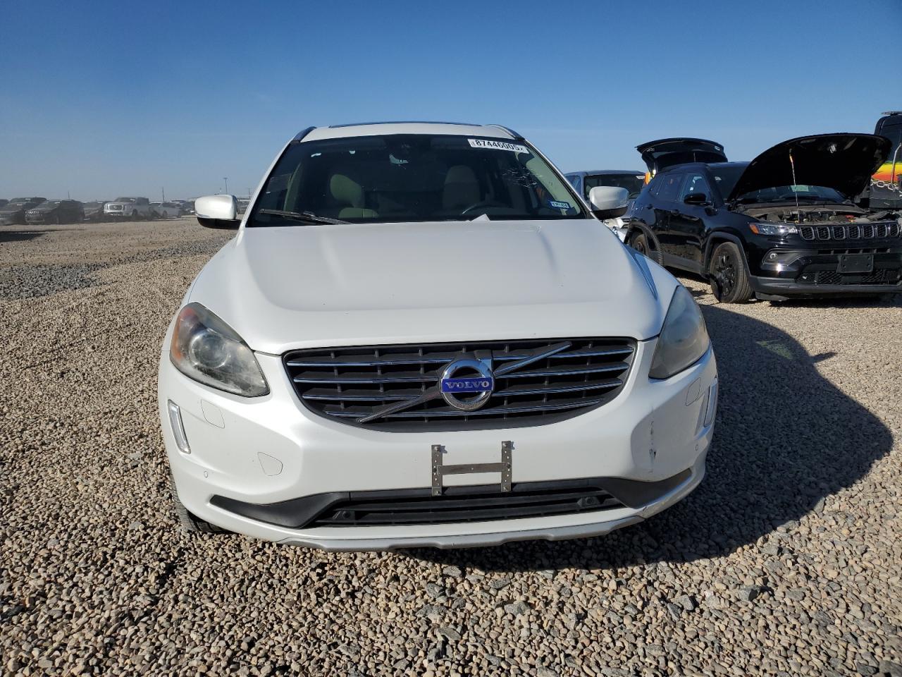 2017 VOLVO XC60