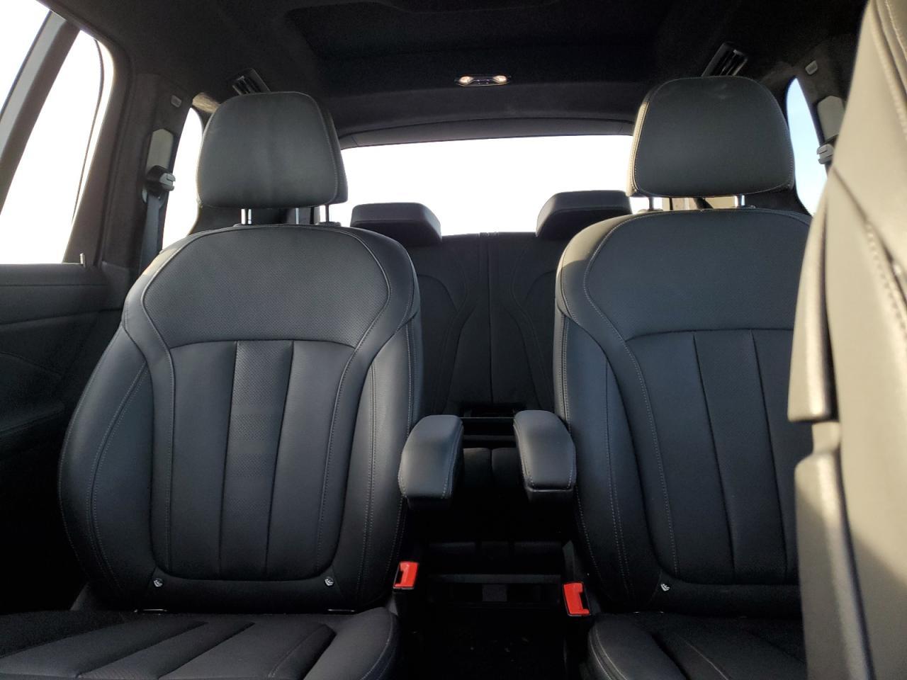 2020 BMW X7