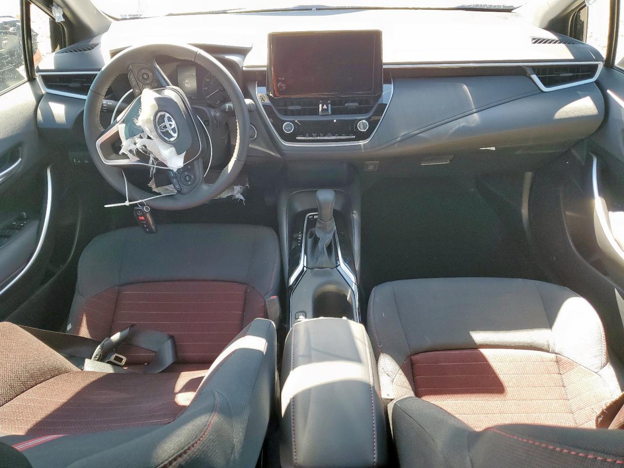 2025 TOYOTA COROLLA