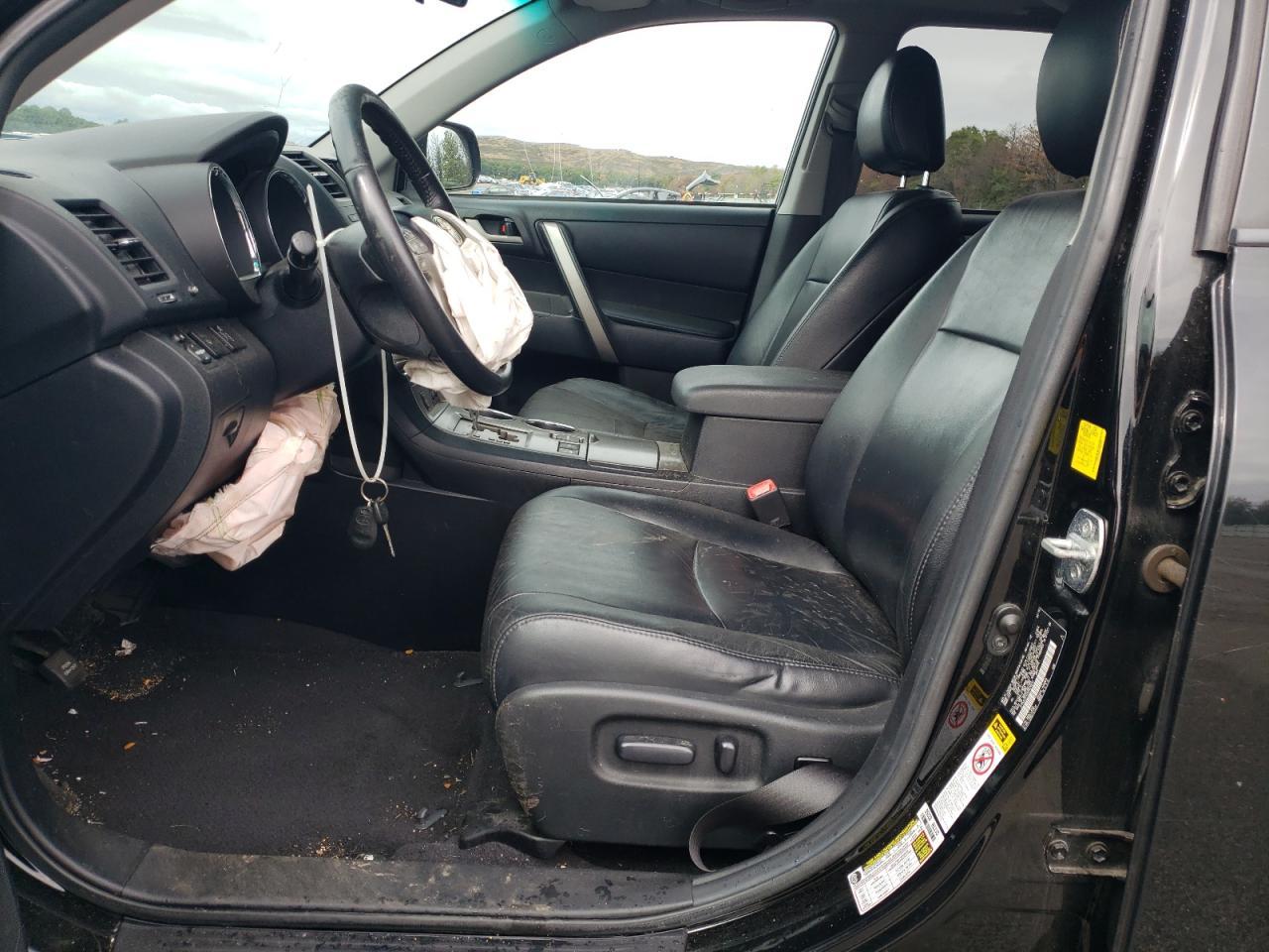 2010 TOYOTA HIGHLANDER