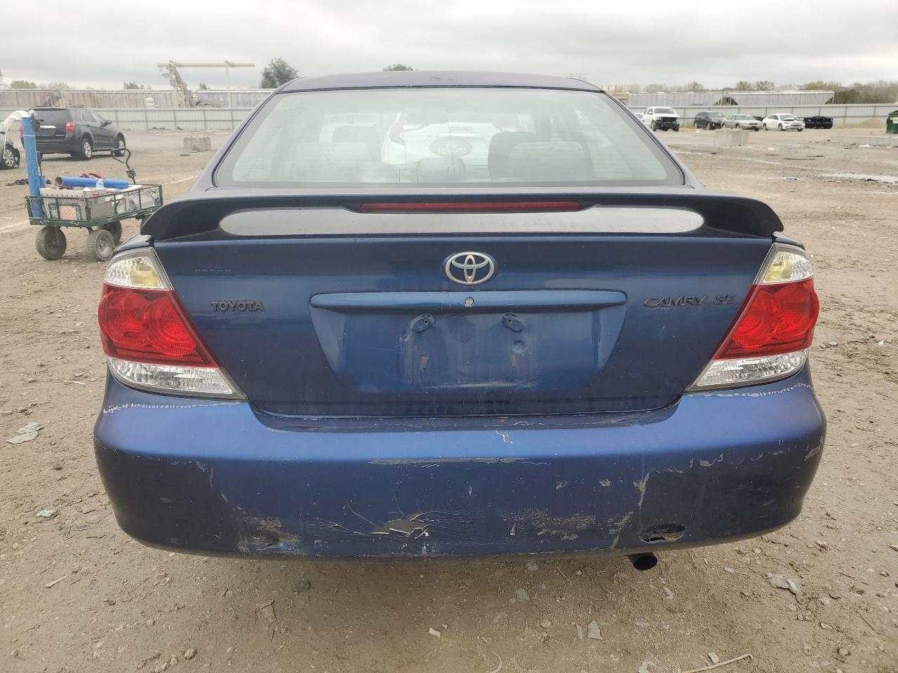 2005 TOYOTA CAMRY