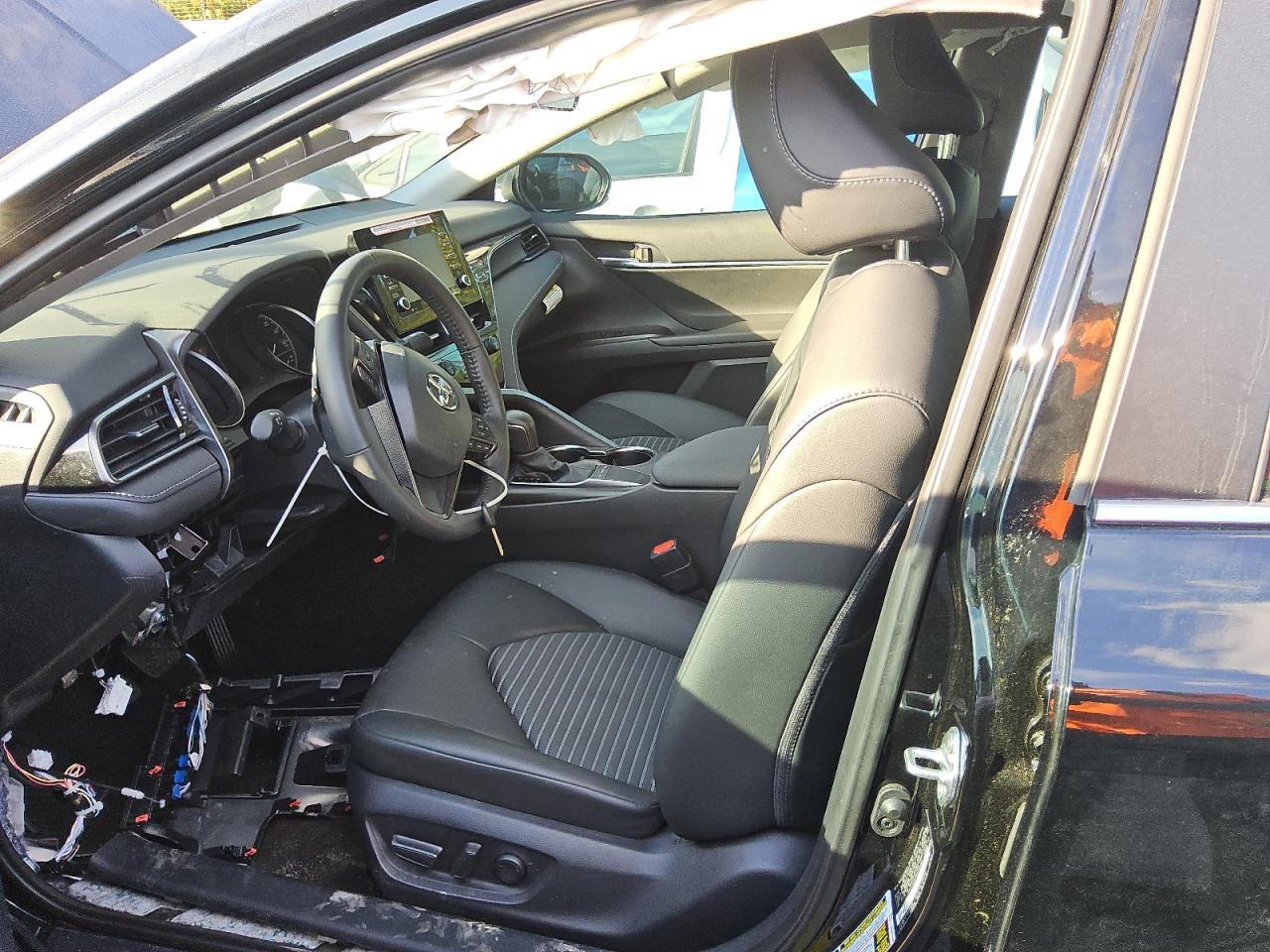 2024 TOYOTA CAMRY
