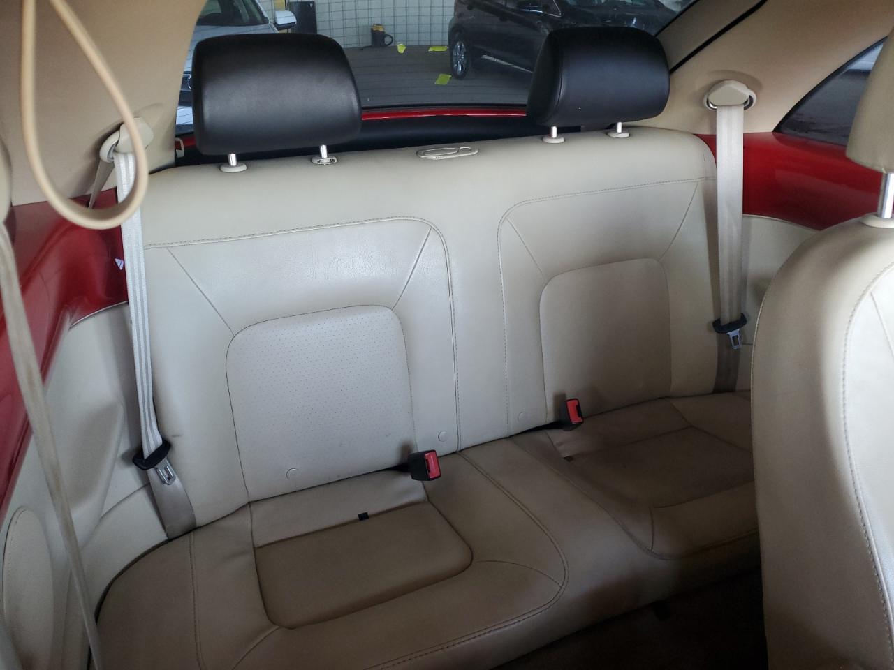 2009 VOLKSWAGEN Beetle