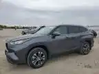 2020 TOYOTA HIGHLANDER