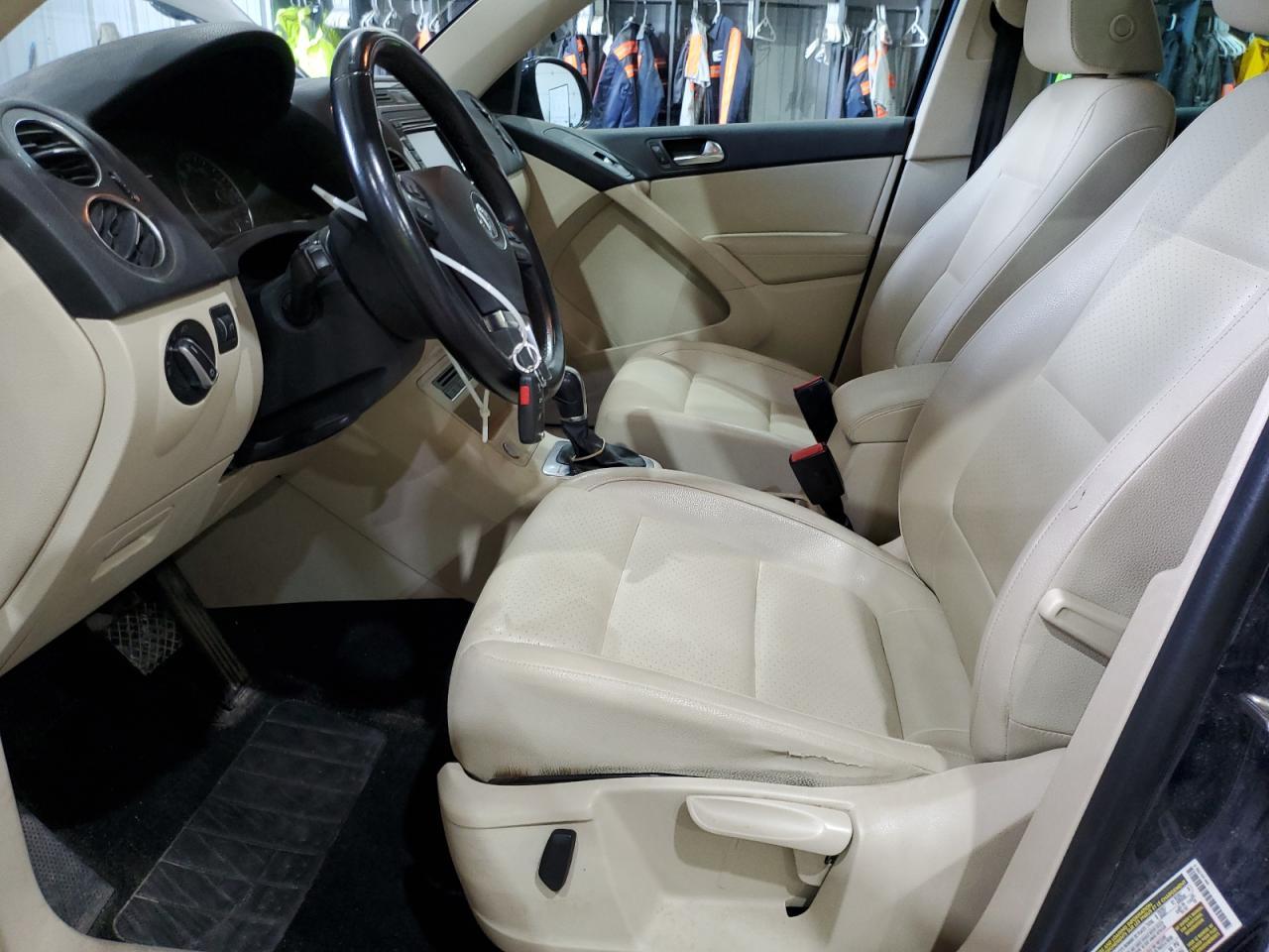 2015 VOLKSWAGEN TIGUAN