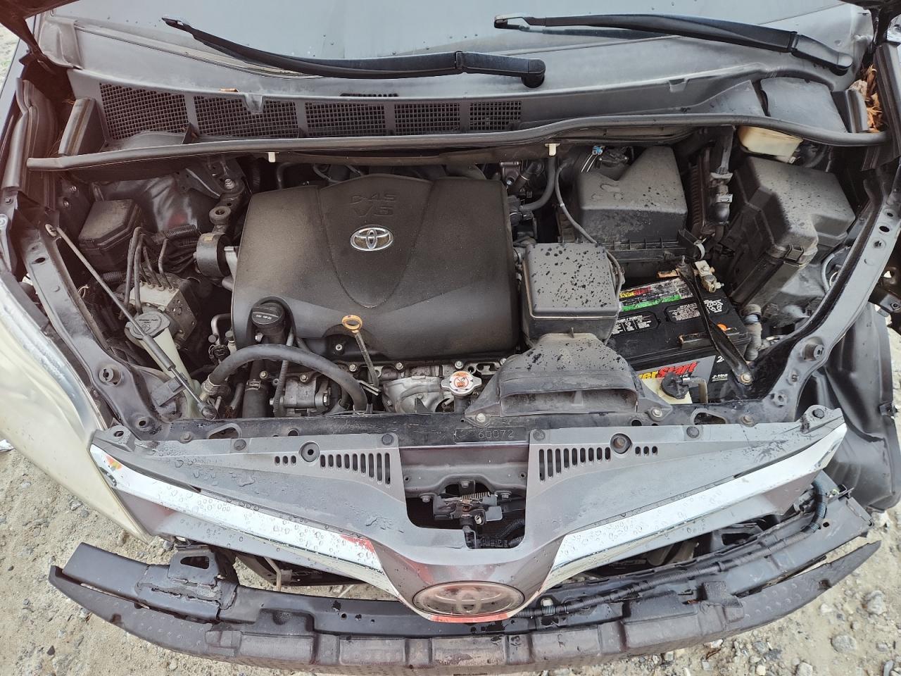 2018 TOYOTA SIENNA