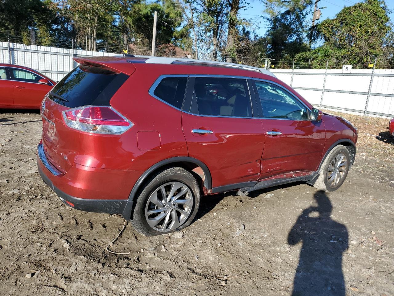2015 NISSAN ROGUE
