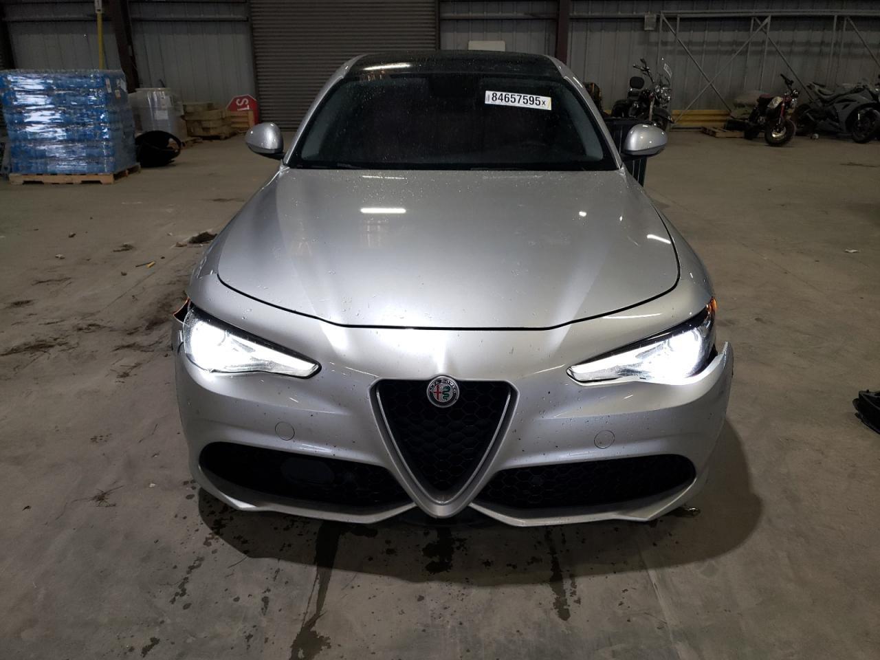 2019 ALFA ROMEO Giulia