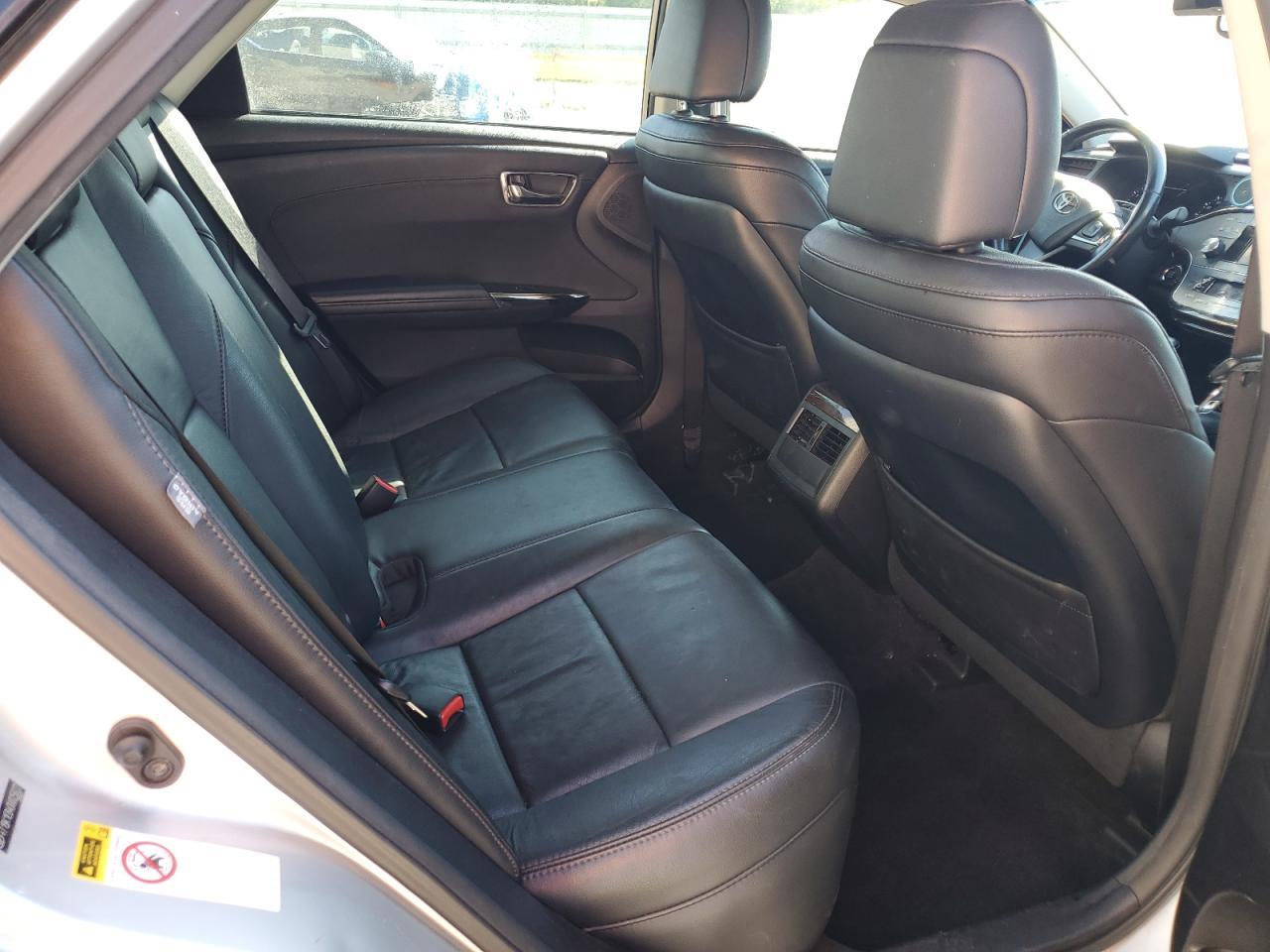 2013 TOYOTA Avalon