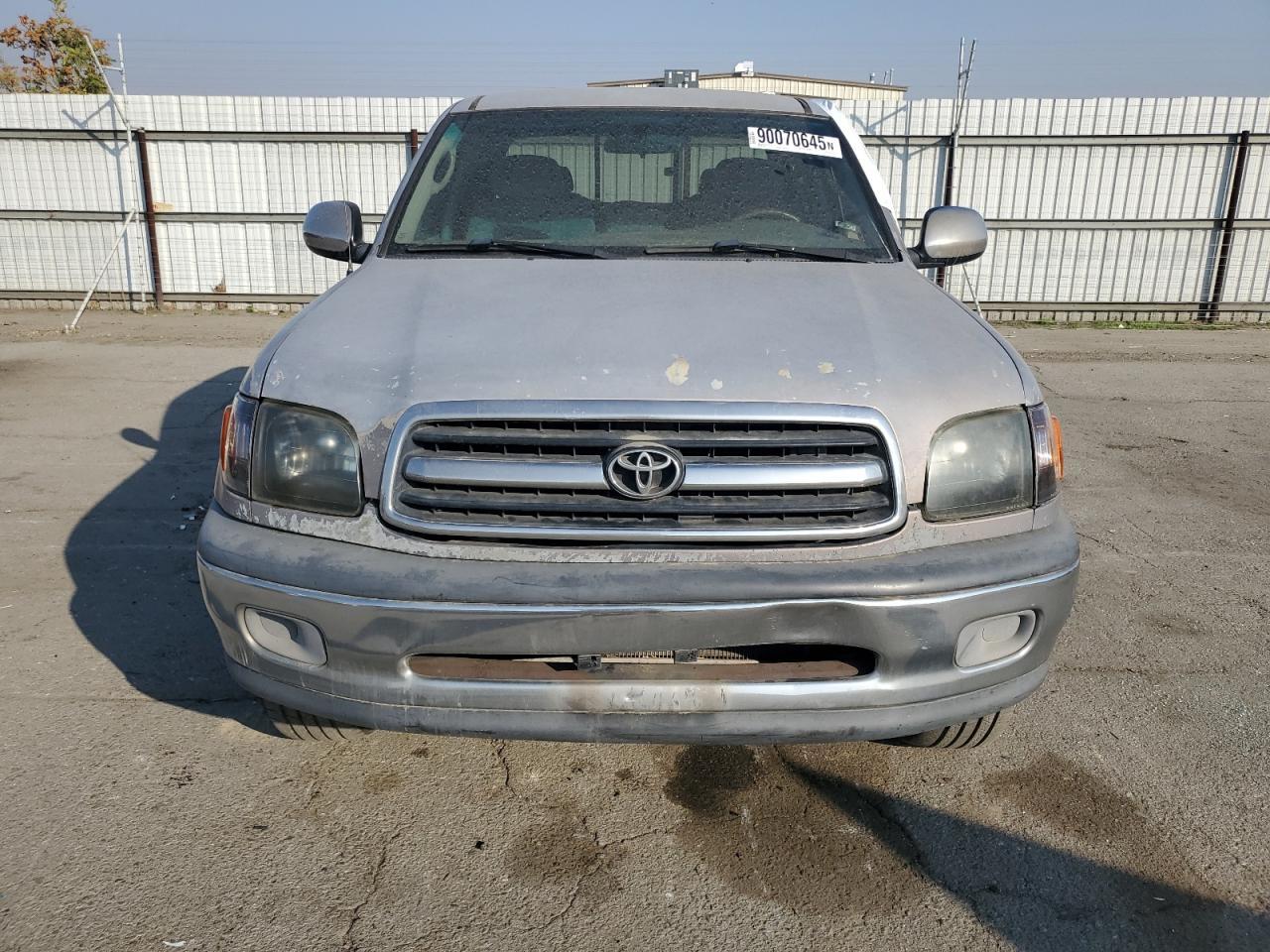 2002 TOYOTA TUNDRA