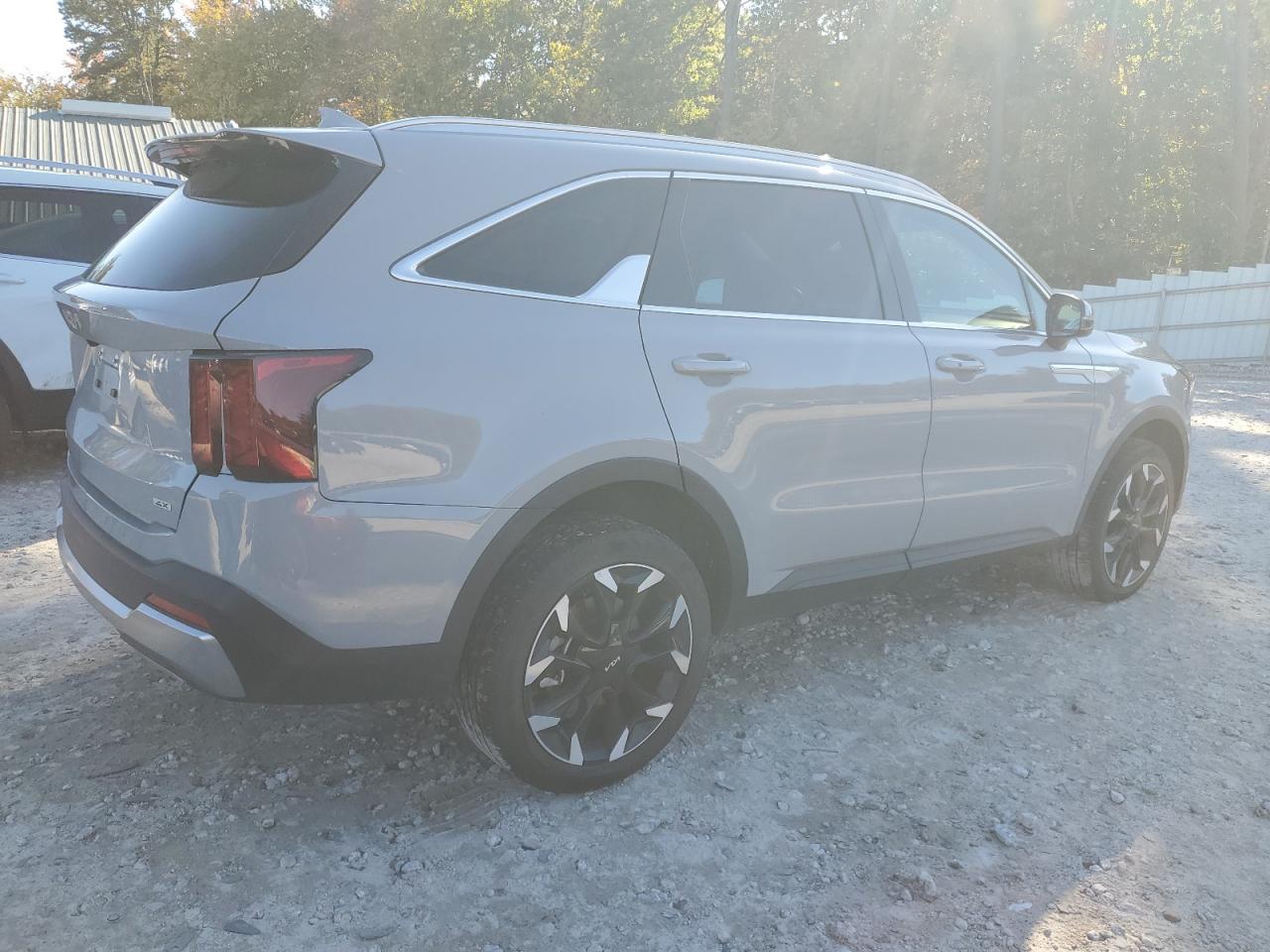 2025 KIA SORENTO