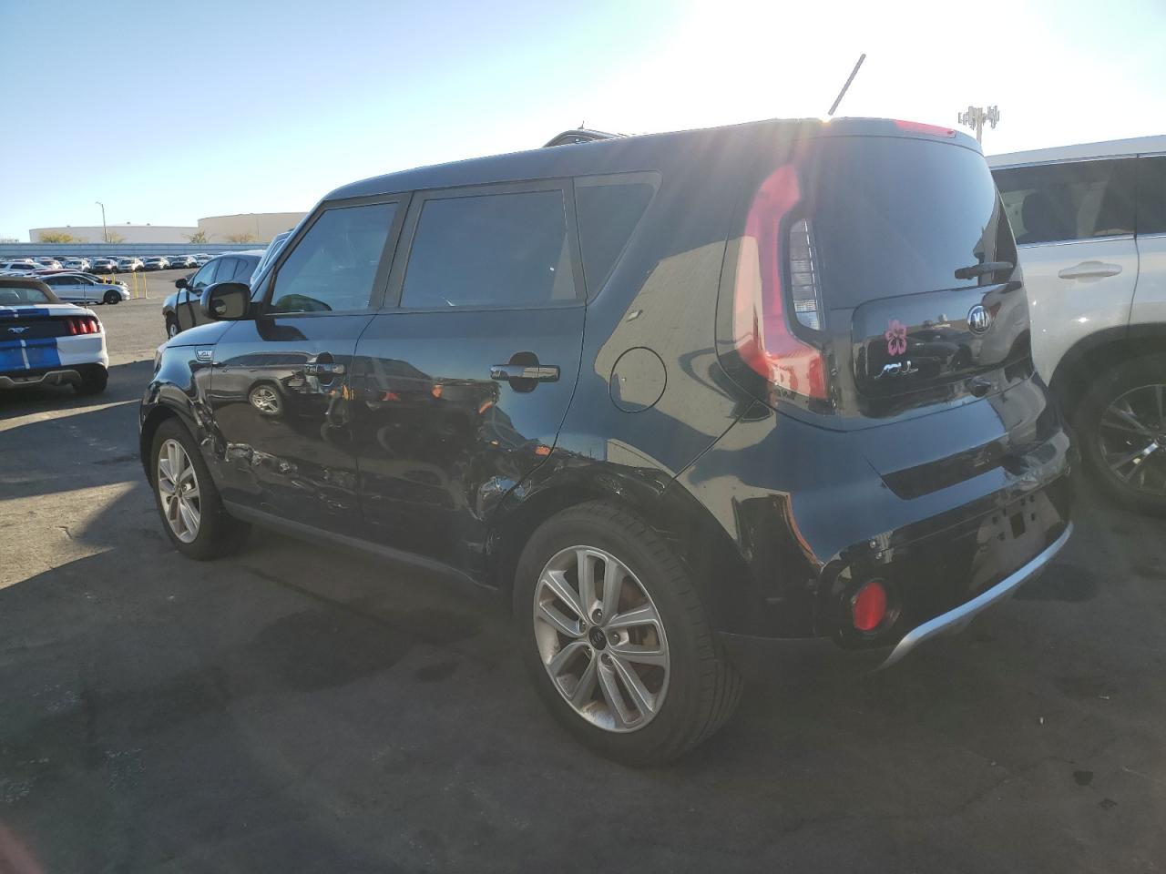 2018 KIA SOUL