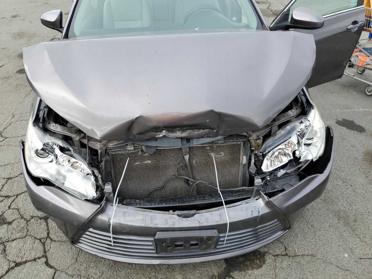 2016 TOYOTA CAMRY