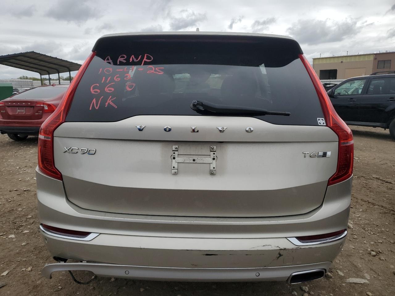 2018 VOLVO XC90