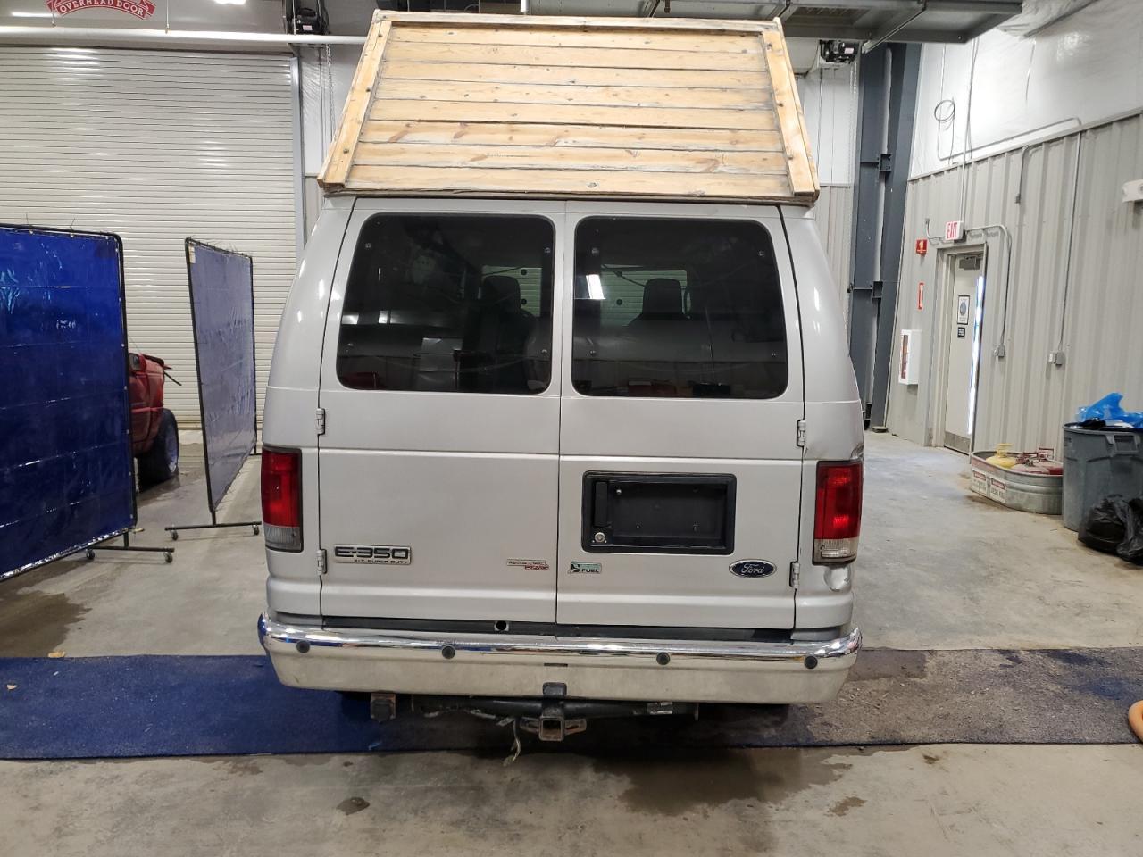 2009 FORD ECONOLINE