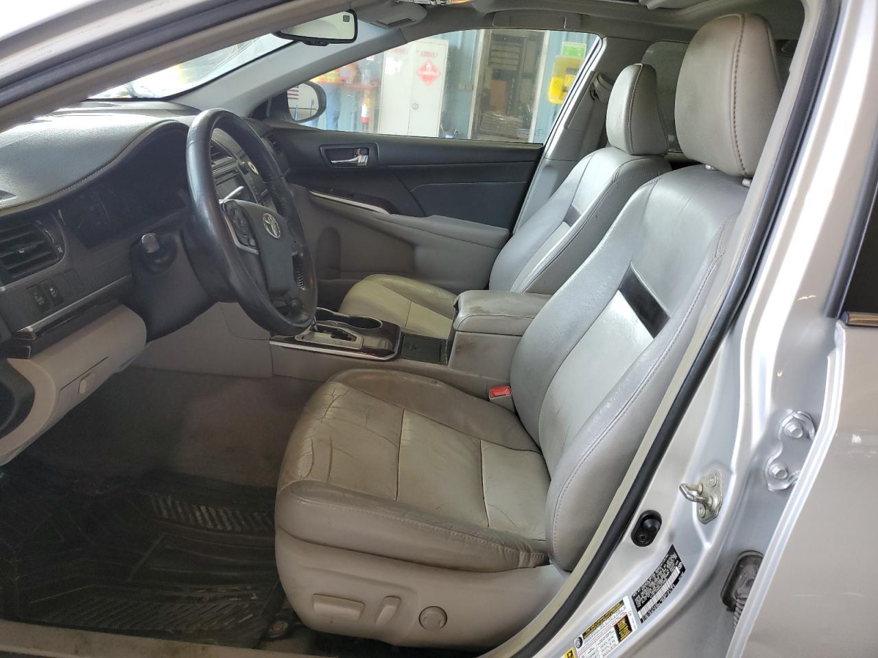 2014 TOYOTA CAMRY