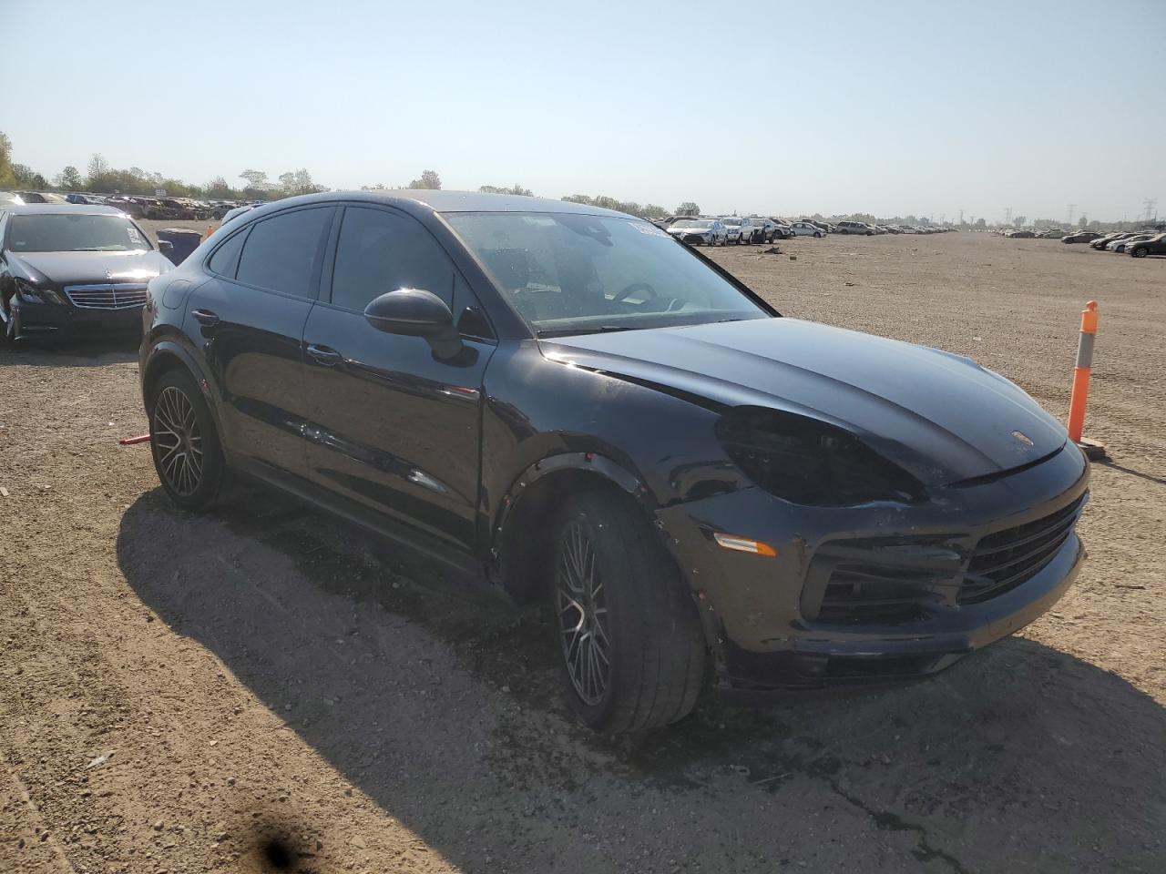 2021 PORSCHE CAYENNE
