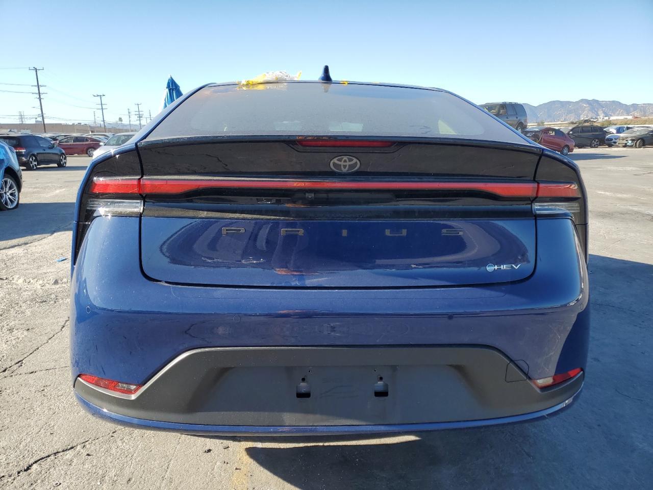 2024 TOYOTA PRIUS