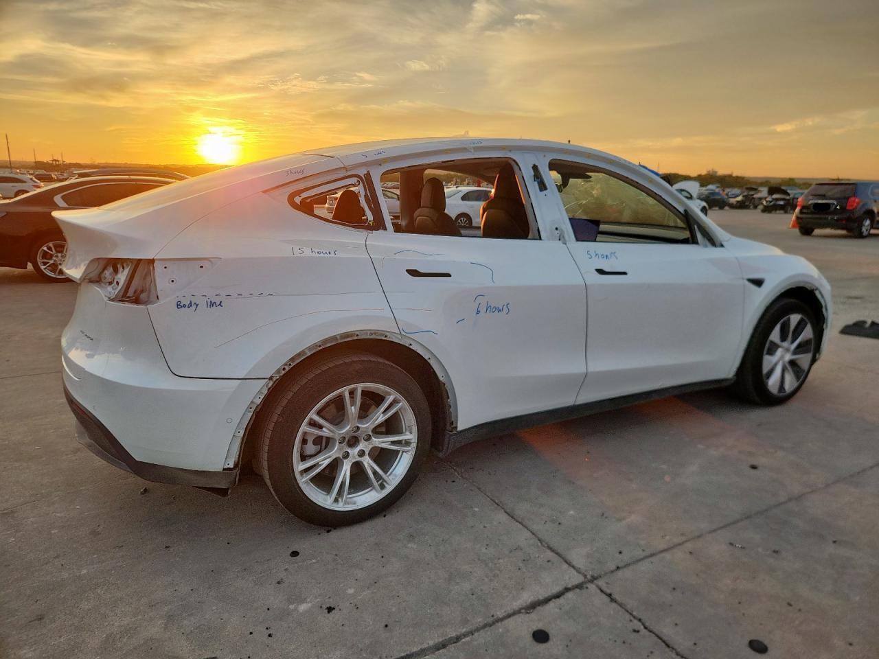 2021 TESLA MODEL Y