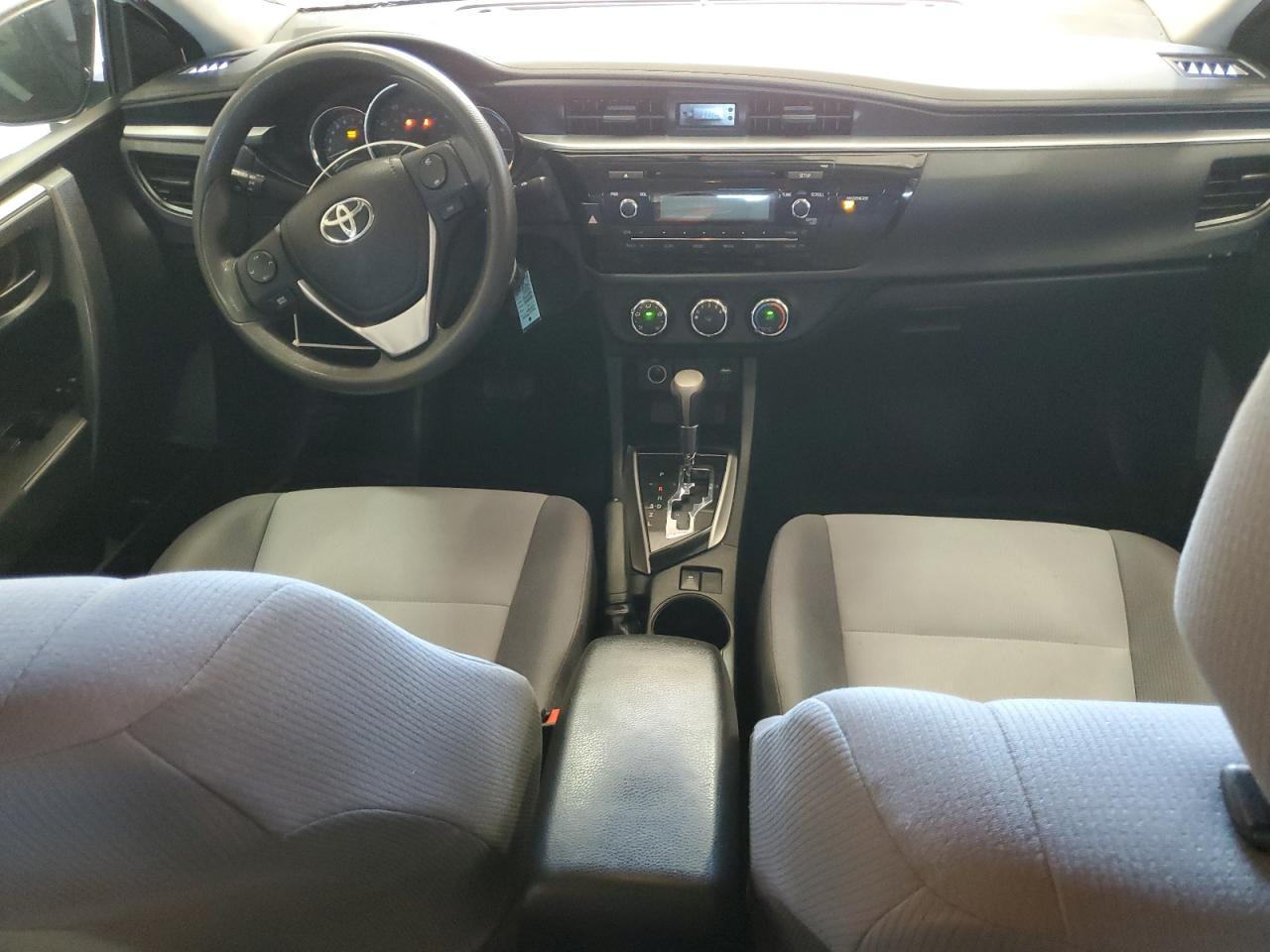 2015 TOYOTA COROLLA