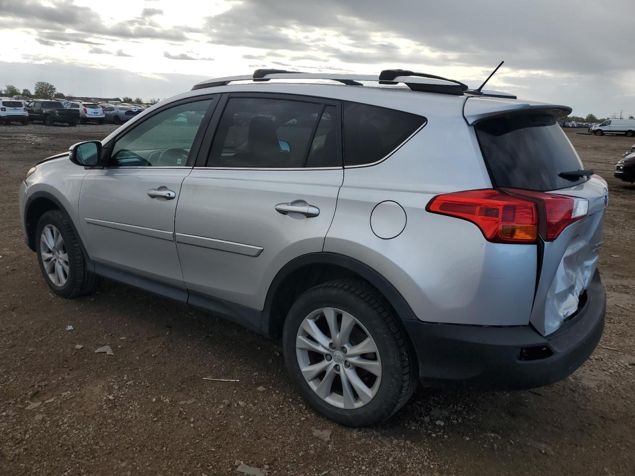 2015 TOYOTA RAV4