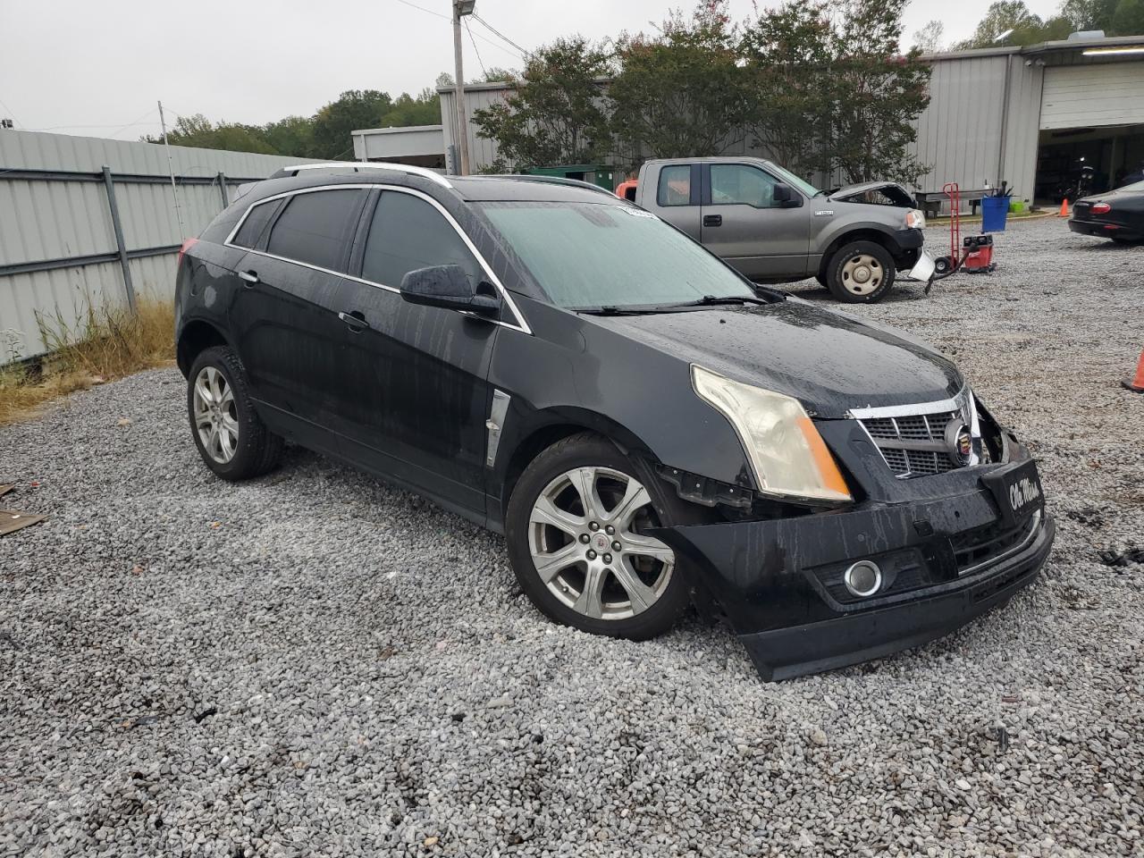 2010 CADILLAC SRX