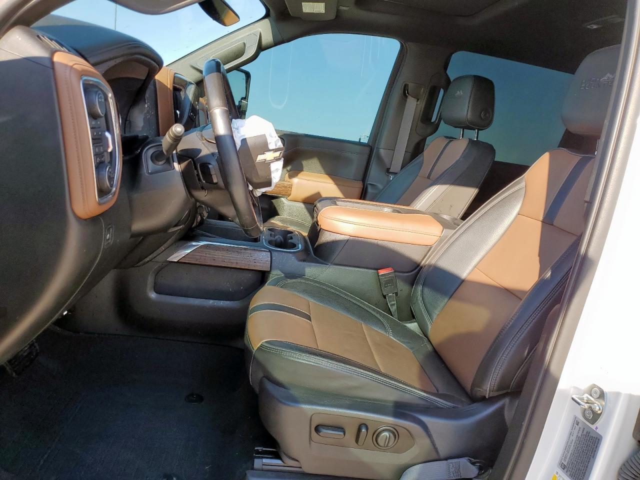 2021 CHEVROLET Silverado