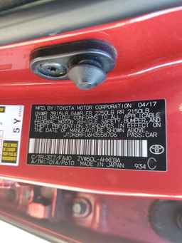 2017 TOYOTA PRIUS