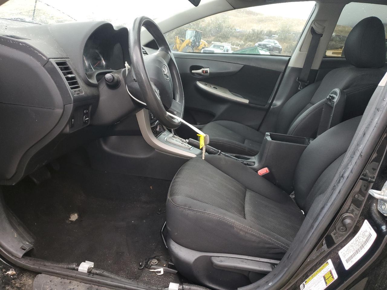 2013 TOYOTA COROLLA