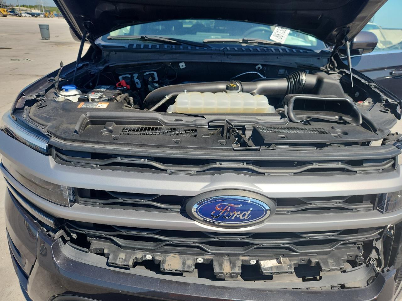 2022 FORD Expedition