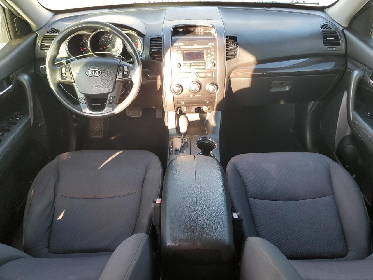2011 KIA SORENTO