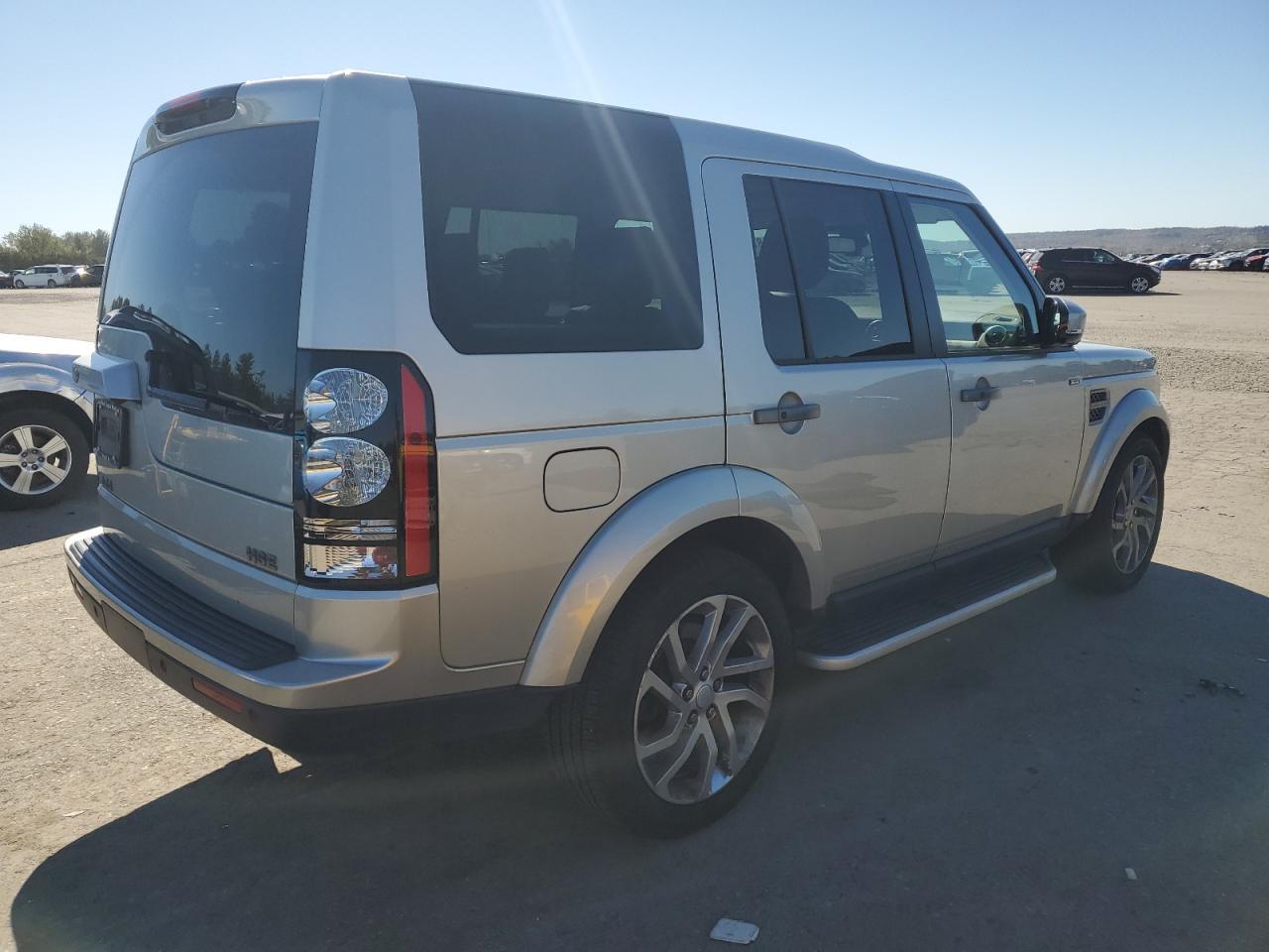 2016 LAND ROVER LR4