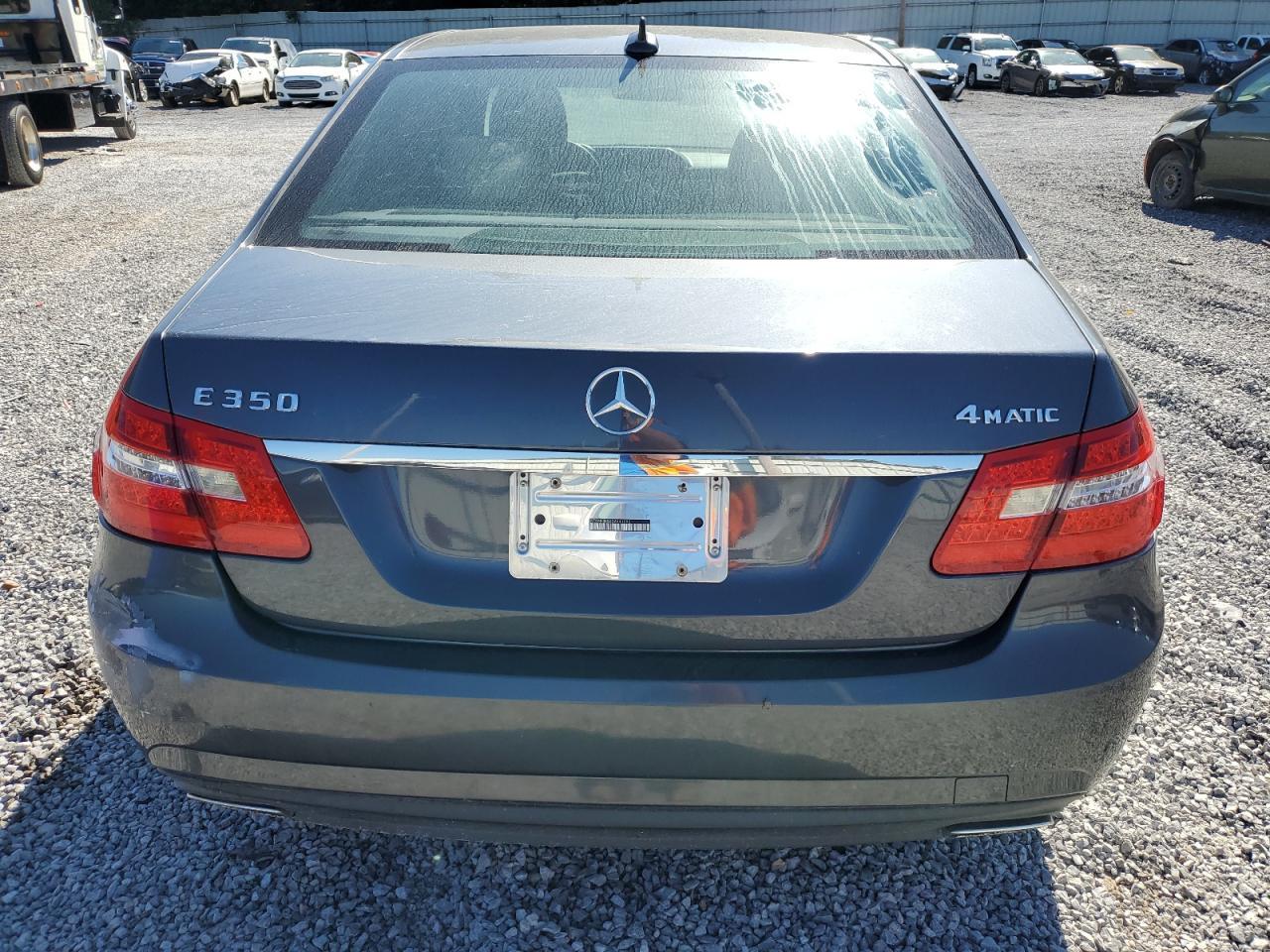 2011 MERCEDES-BENZ E-Class