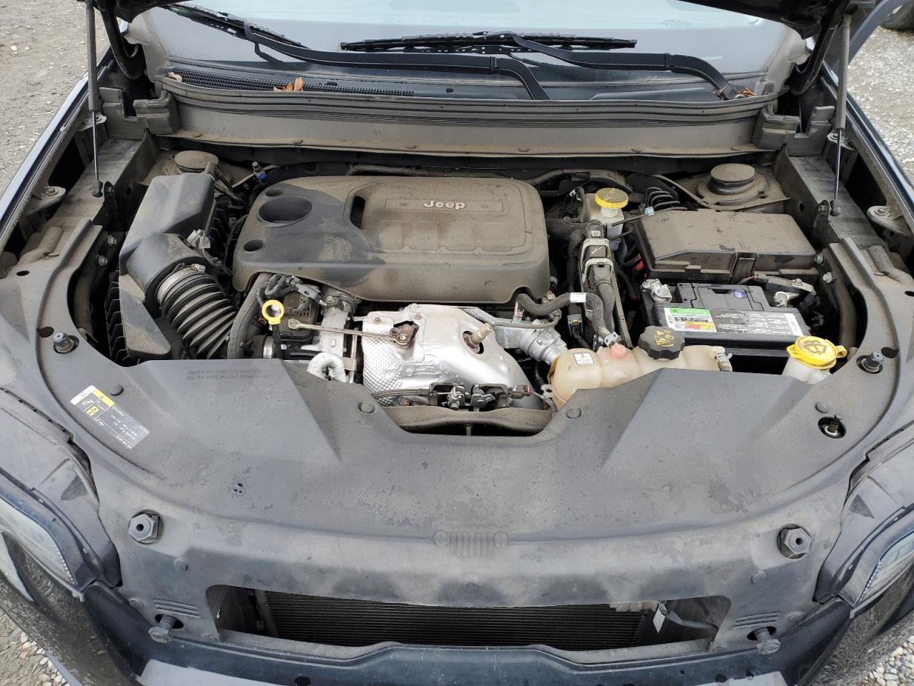 2019 JEEP CHEROKEE