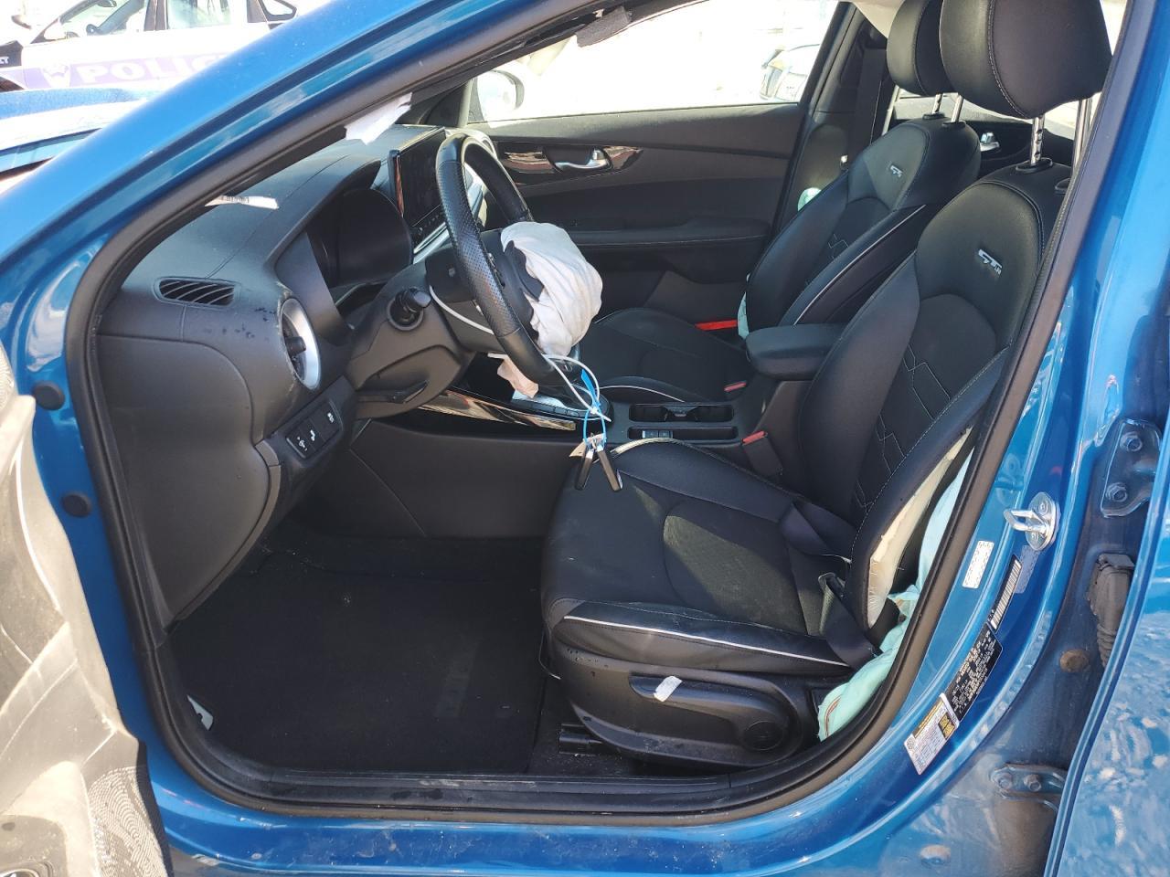 2023 KIA FORTE